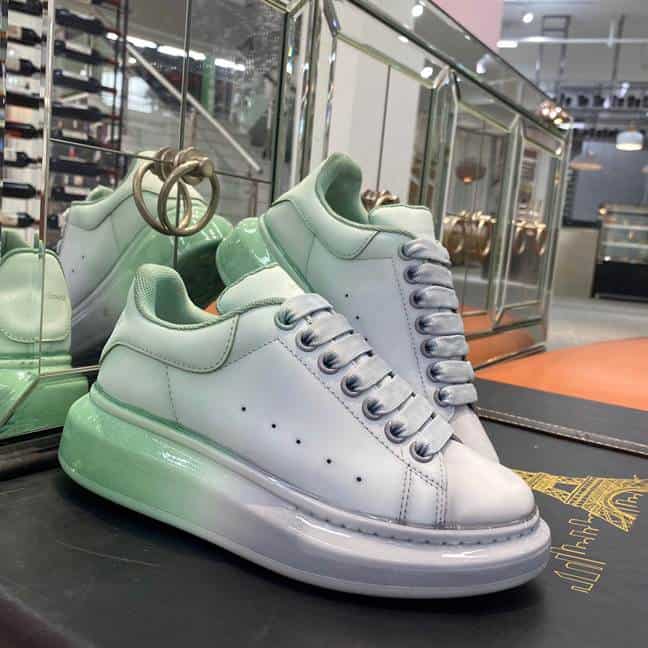A1exa*der Mcqv*en SNEAKER AM16