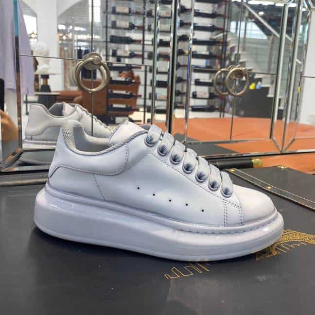 A1exa*der Mcqv*en SNEAKER   AM10