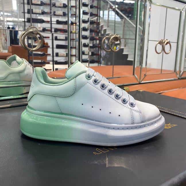 A1exa*der Mcqv*en SNEAKER AM16