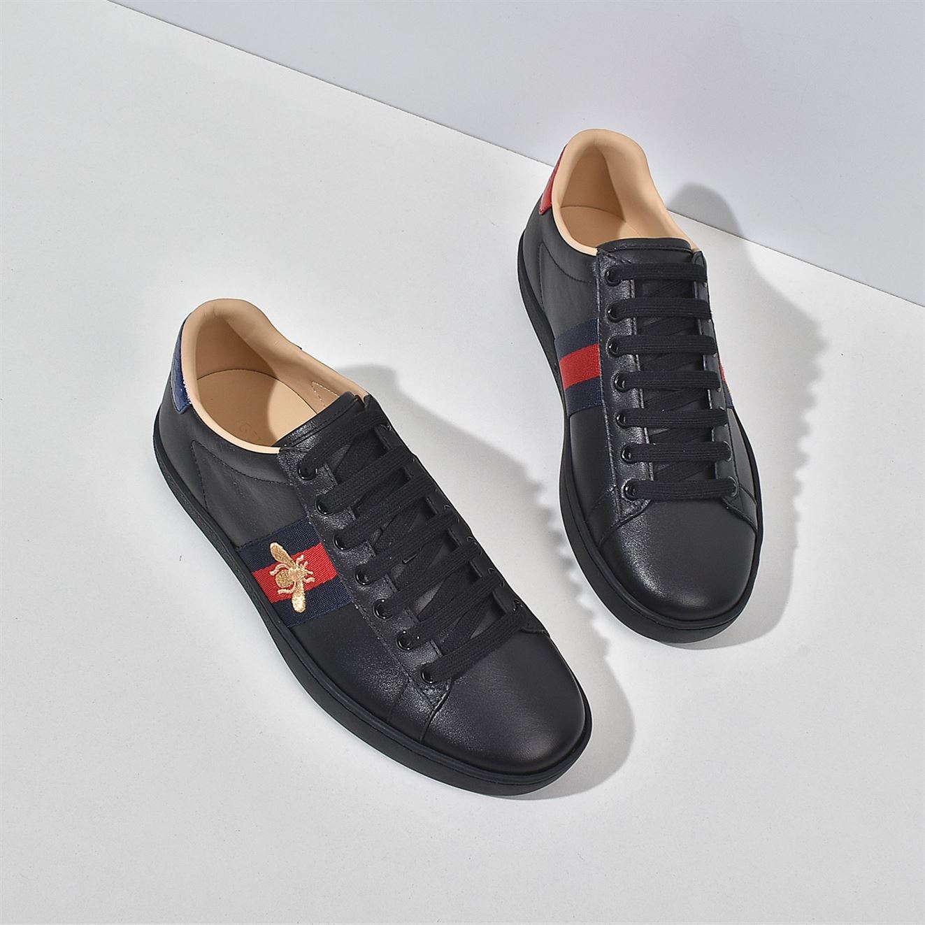 Gvc*1 Dupes Shoes  MENS ACE EMBROIDERED SNEAKER   GCC026