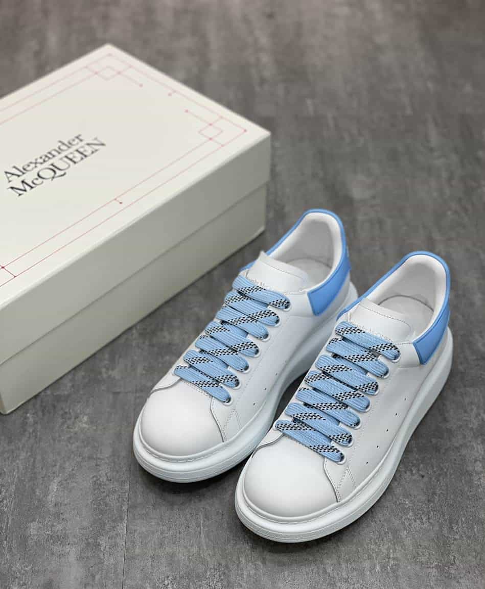 A1exa*der Mcqv*en SNEAKER AM21