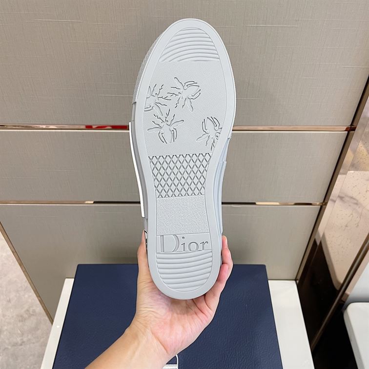 D10r B23 LOW-TOP SNEAKER   DO015