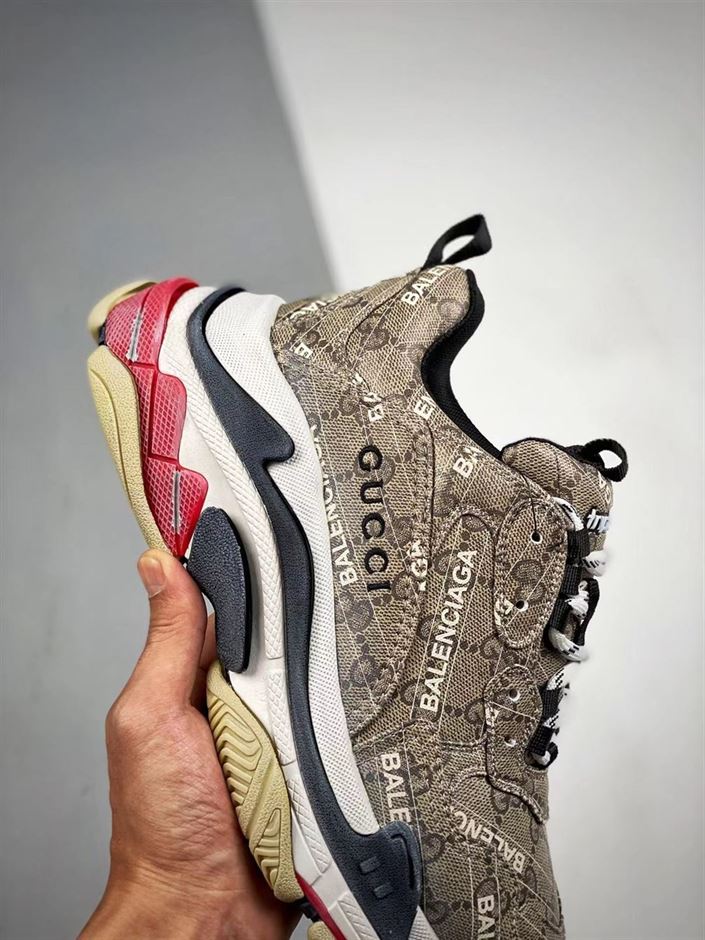 Gvc*1 X Ba1en*iaga TRIPLE S SNEAKER   BLA039