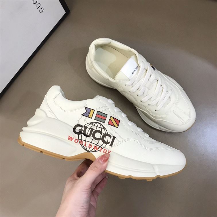 Gvc*1 RHYTON  WORLDWIDE  FLAG-PRINTED SNEAKER   GCC010