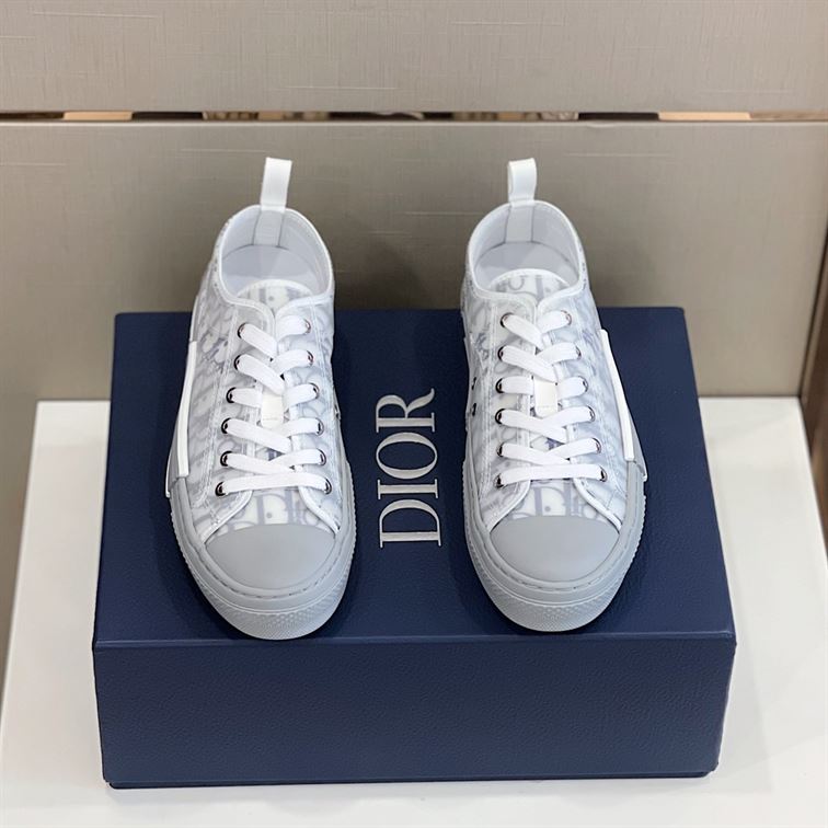 D10r B23 LOW-TOP SNEAKER   DO015