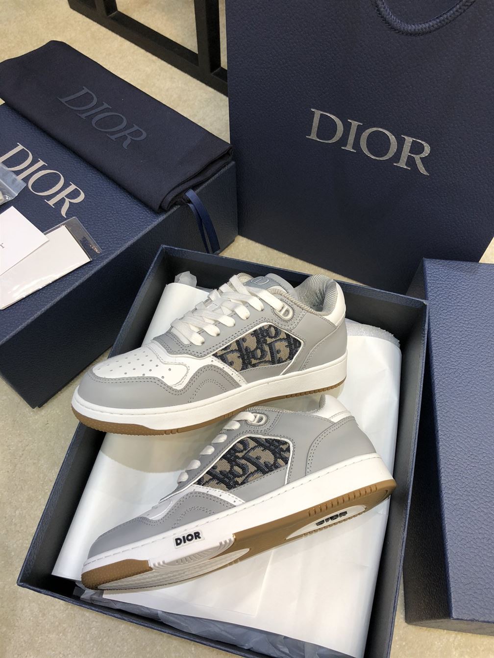 D10r B27 LOW-TOP SNEAKER   DO007
