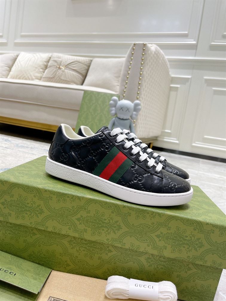 Gvc*1 Dupes Shoes ACE SINGNATURE SNEAKER   GCC076