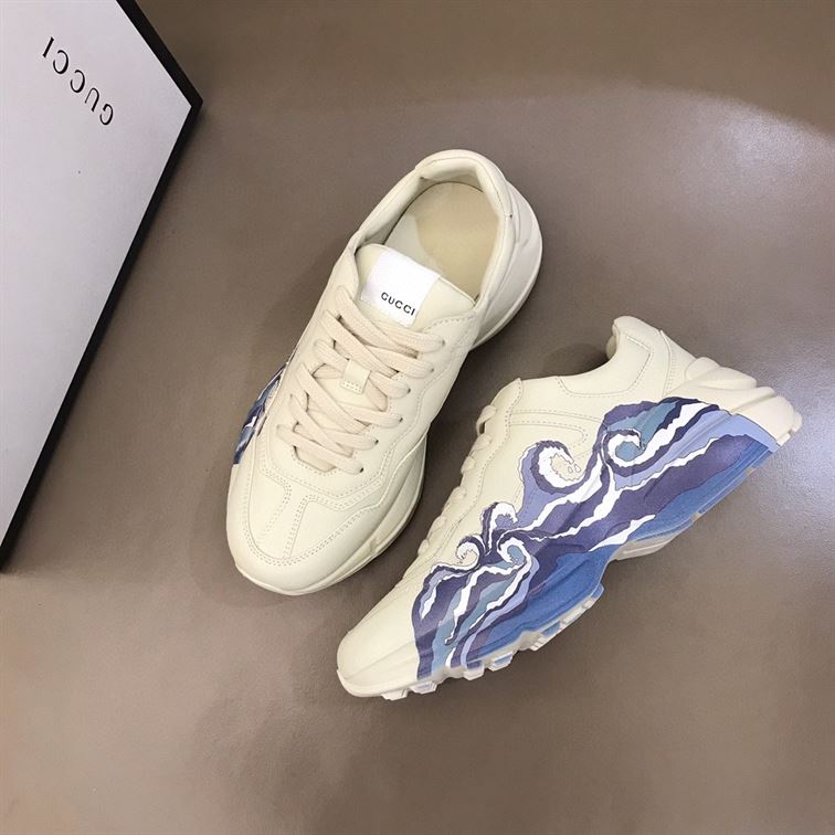 Gvc*1 RHYTON WAVE SNEAKER   GCC012