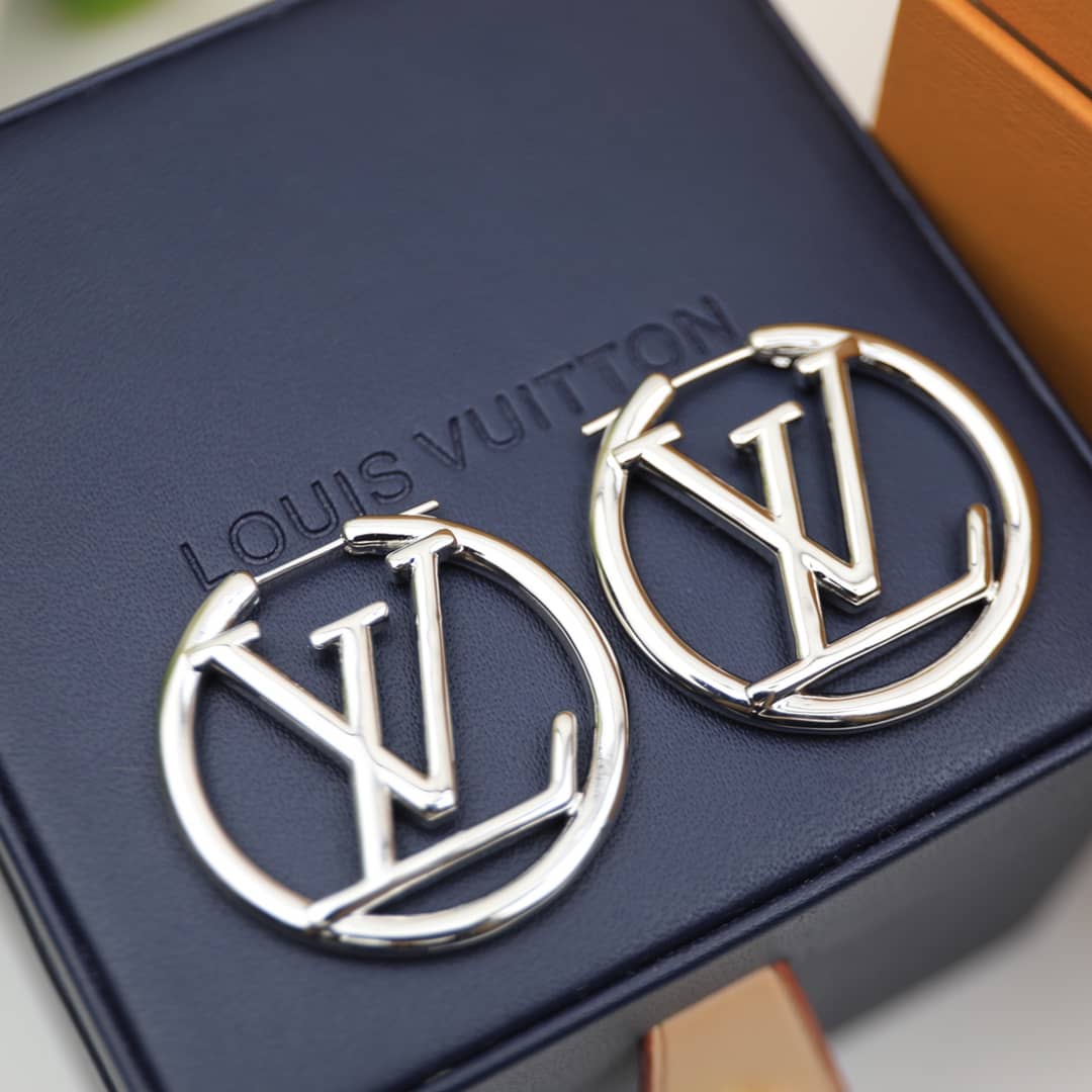 L0vis Vvtt0n Earring First Copy