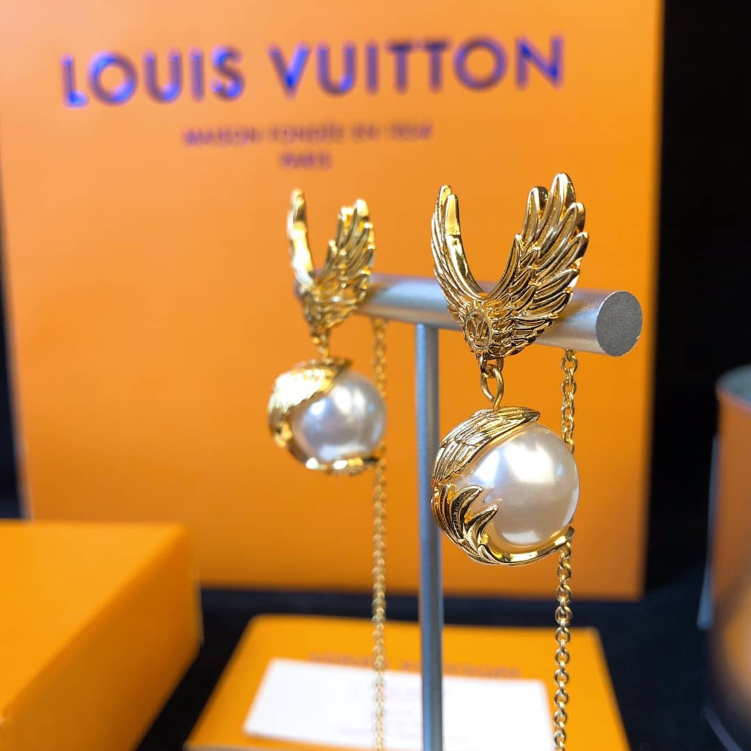 Wholesale L0vis Vvtt0n AAA+ Earring