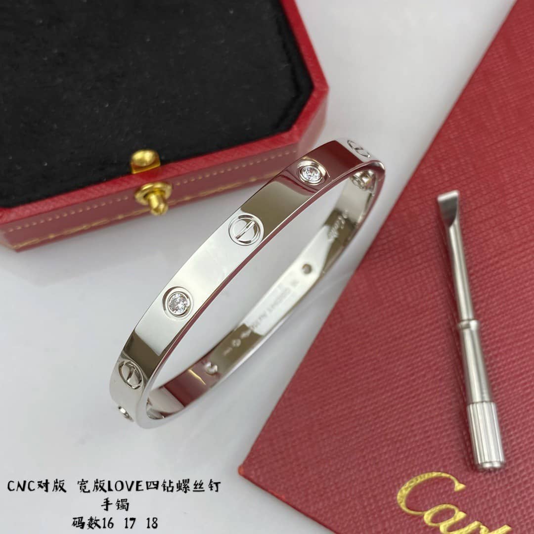 Ca*t1er Bracelet Dupe Classic