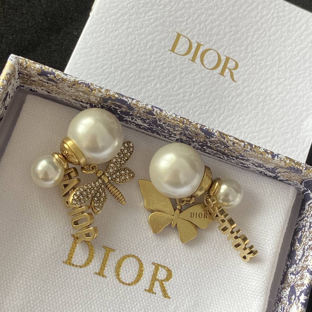 Top Quality Chr1st1an D10r Earring