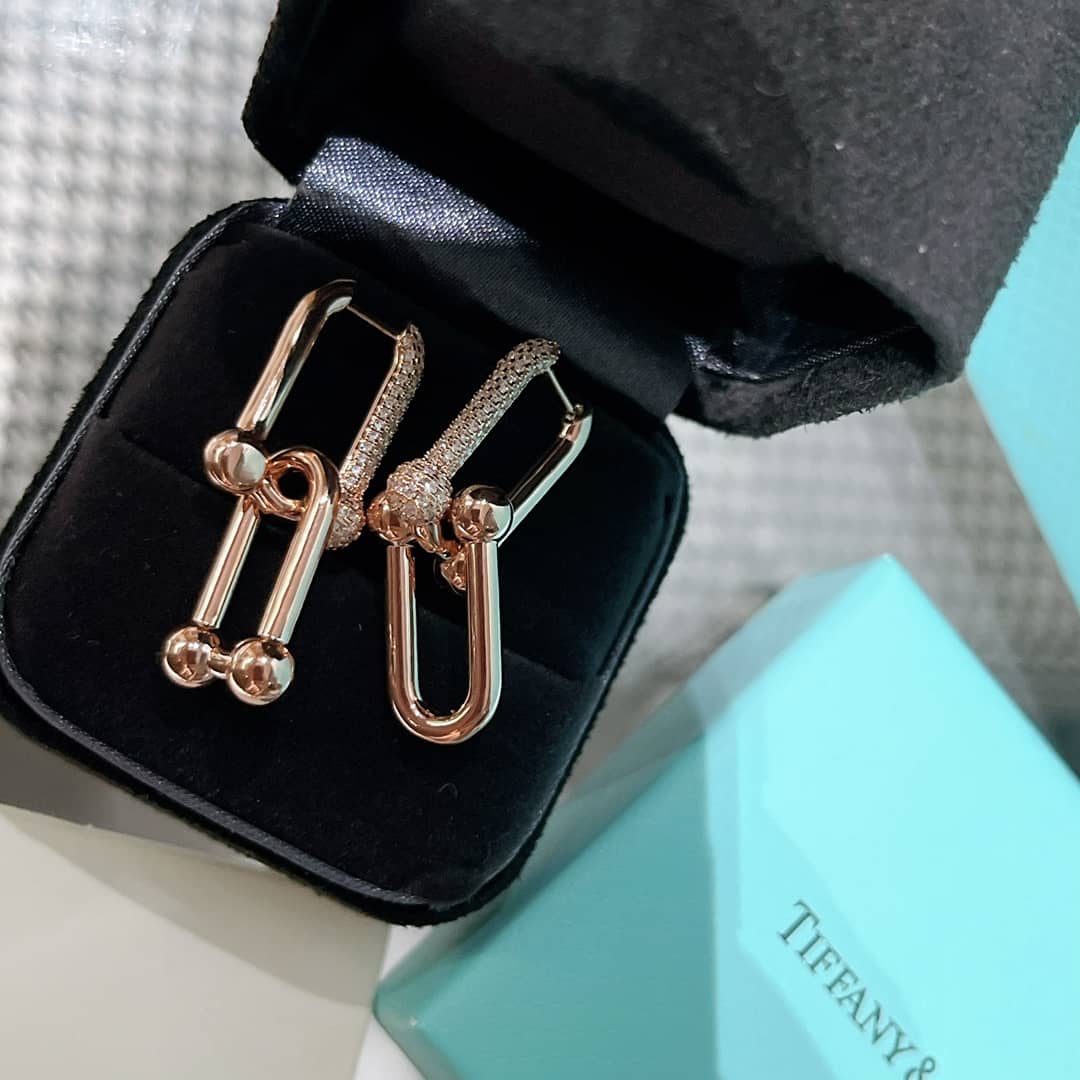T*f*ny Earring For Sale