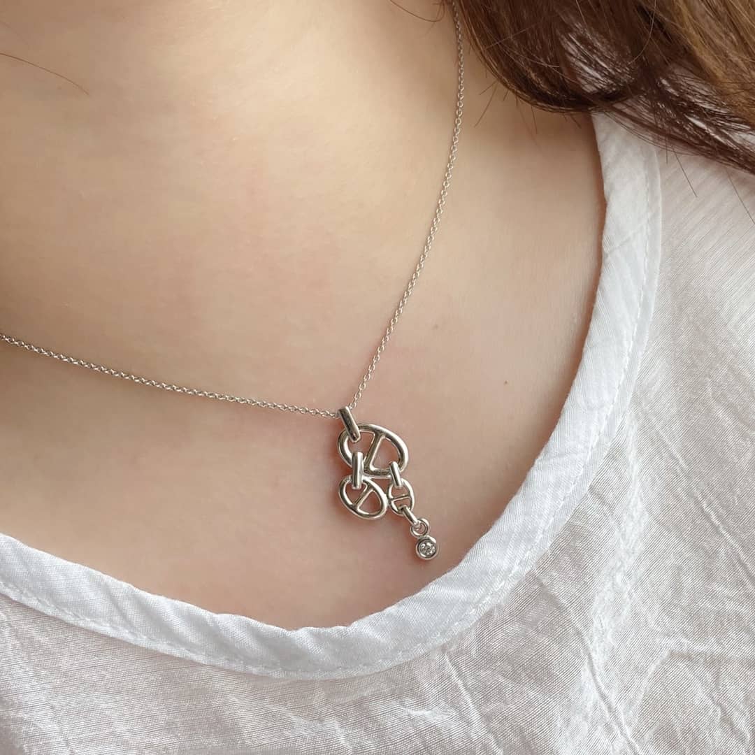 Replica H**me5 Necklace