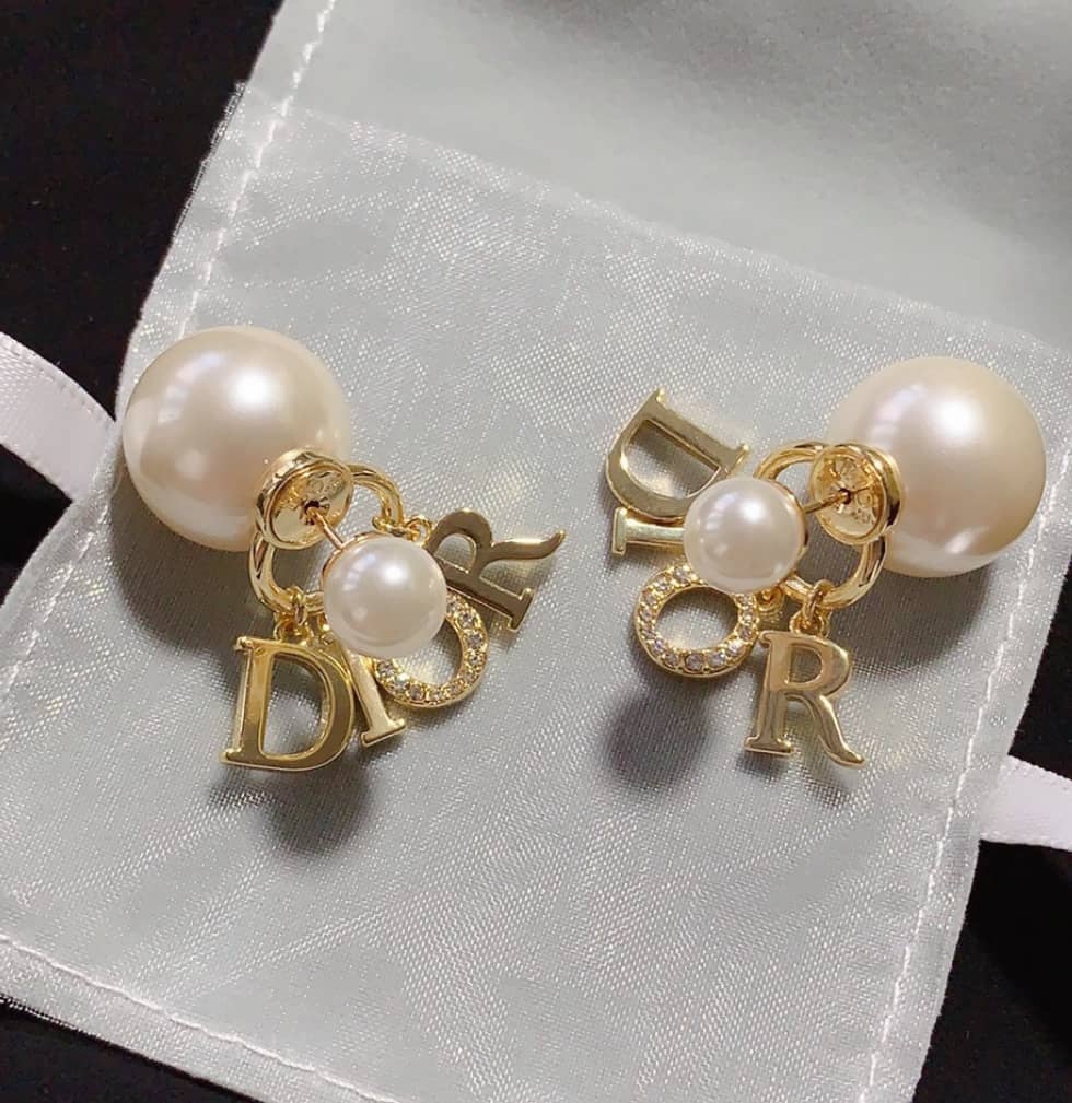 Luxury Chr1st1an D10r Classic AAA+ Earring