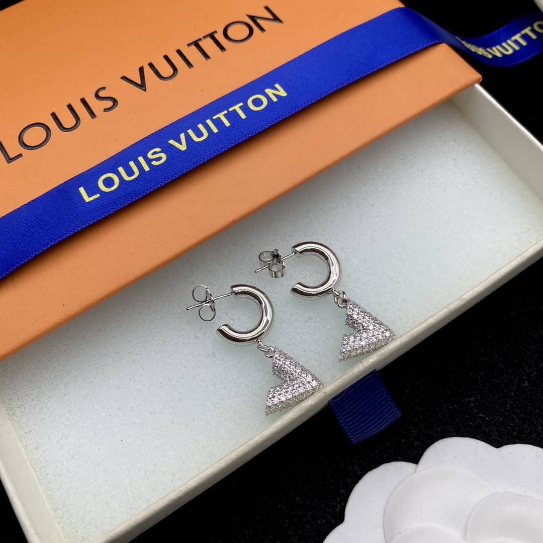 7 Star L0vis Vvtt0n Earring