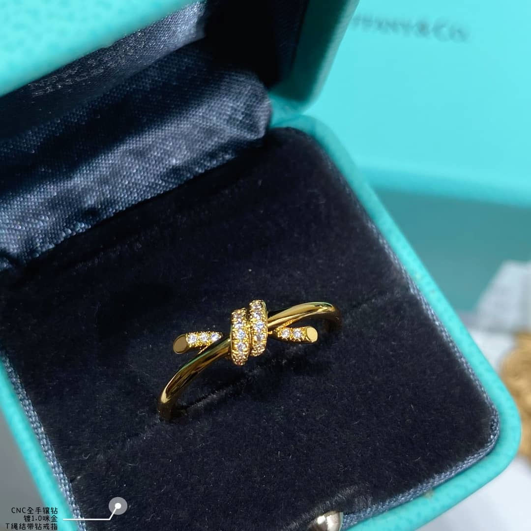 7 Star T*f*ny Ring