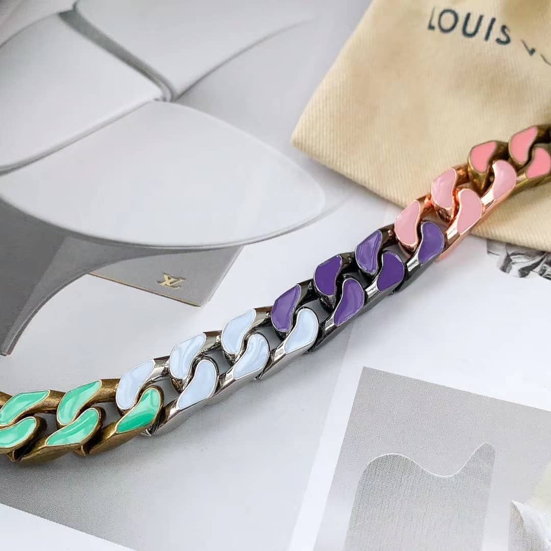 Cheap L0vis Vvtt0n Necklace