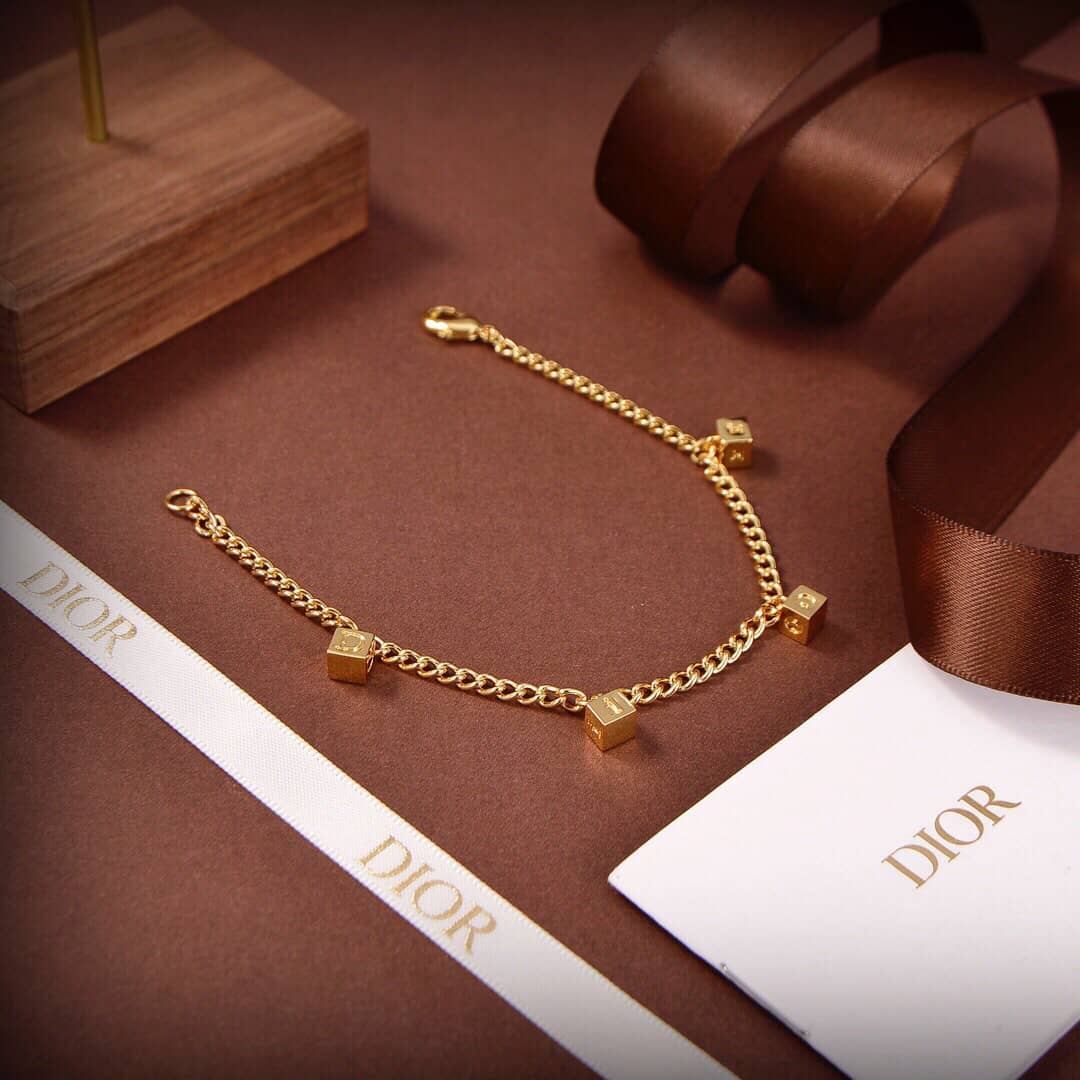 Luxury Chr1st1an D10r Classic AAA+ Bracelet