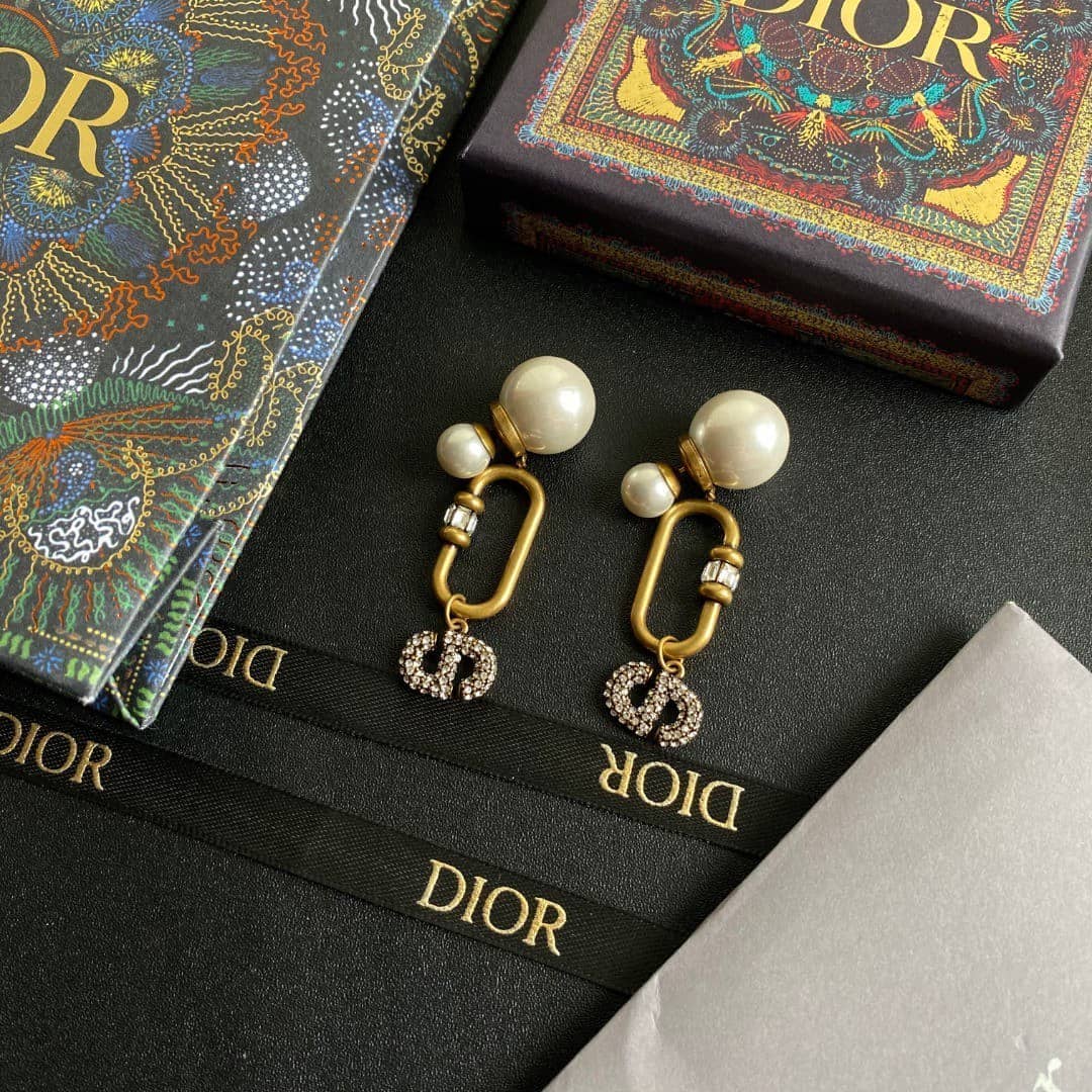 Replica Chr1st1an D10r Earring