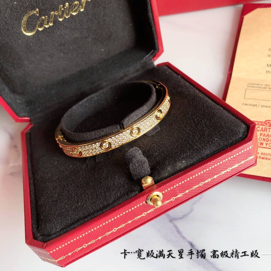 Ca*t1er Bracelet Dupe