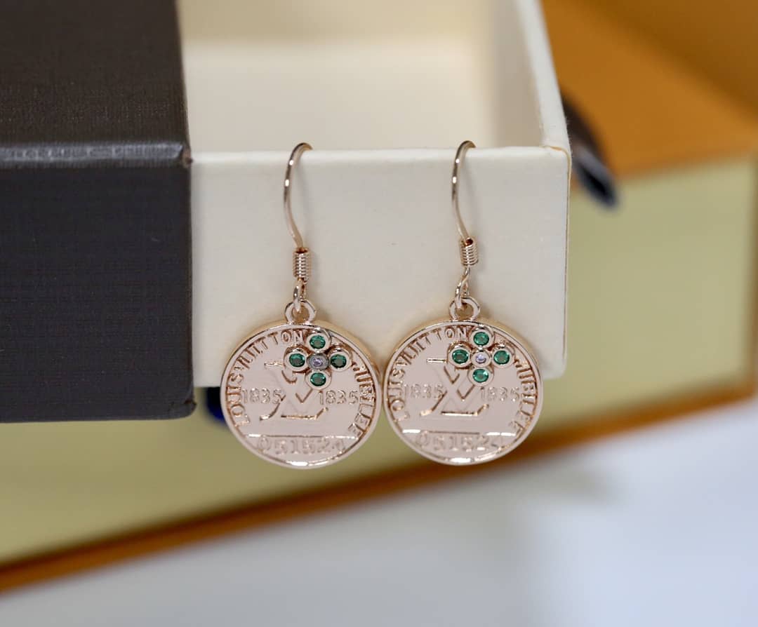 7 Star L0vis Vvtt0n Earring