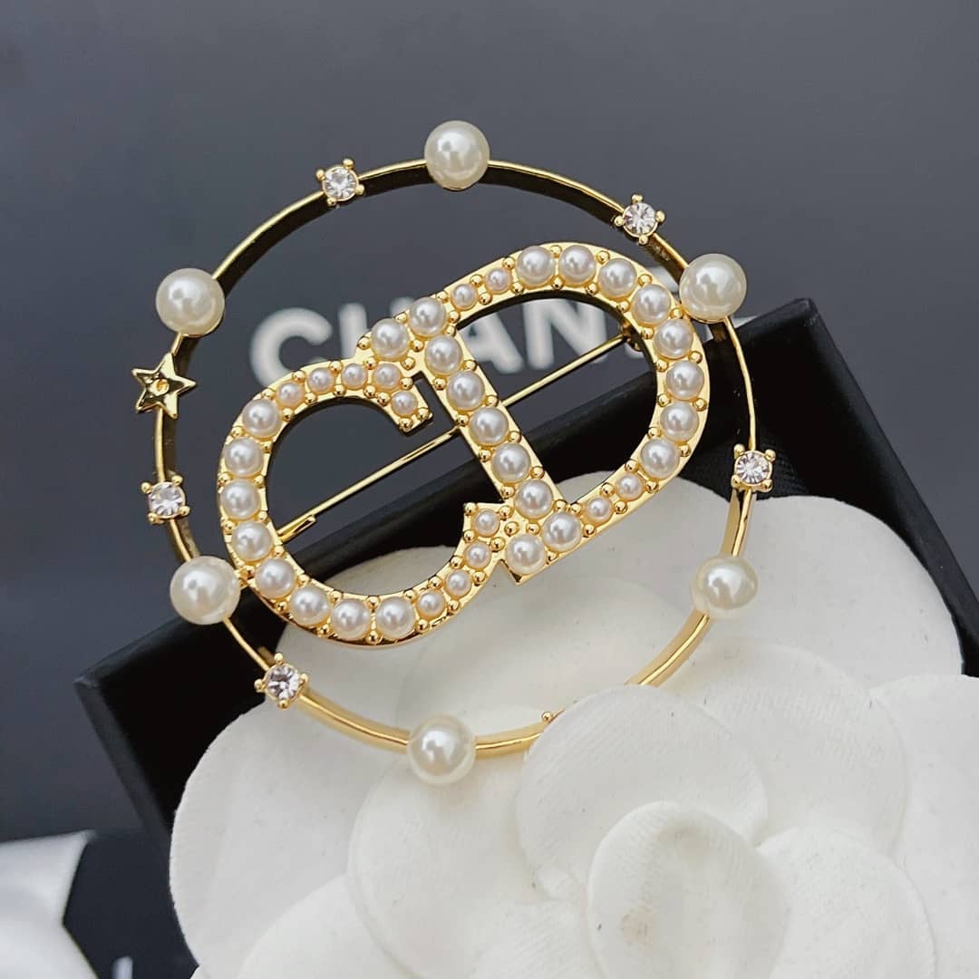 Wholesale Chr1st1an D10r AAA+ Brooch