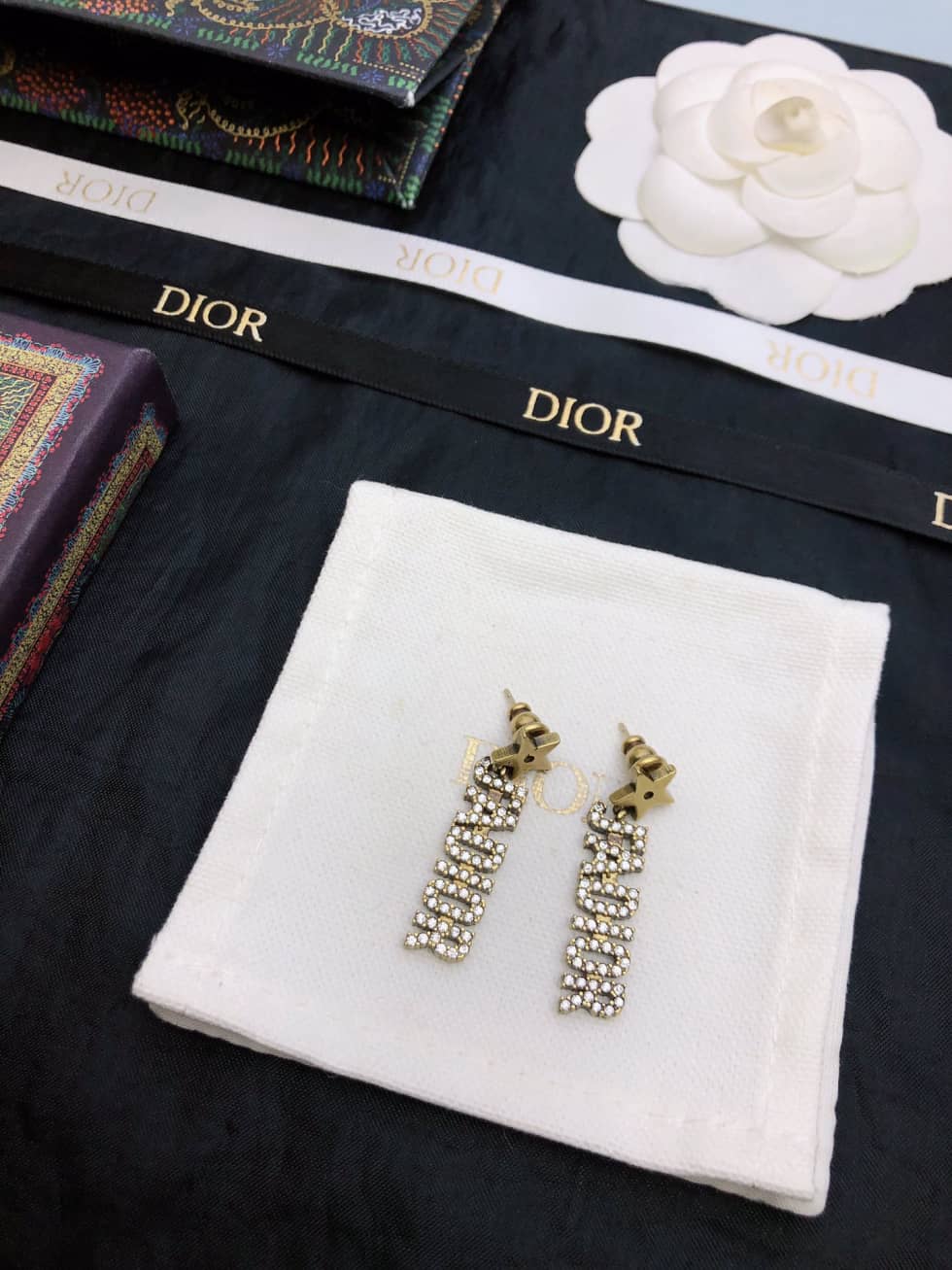Replica Chr1st1an D10r Earring