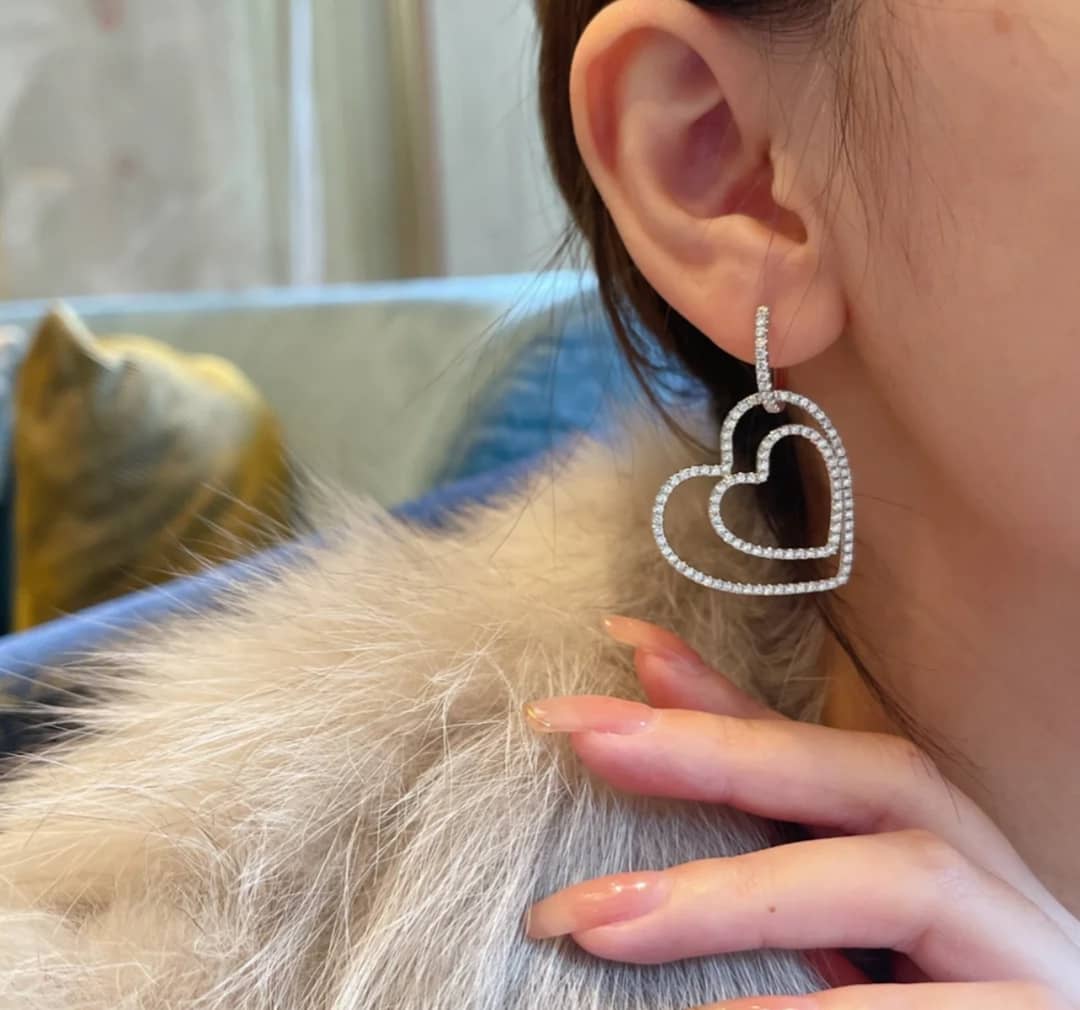 Designer T*f*ny Classic Earring