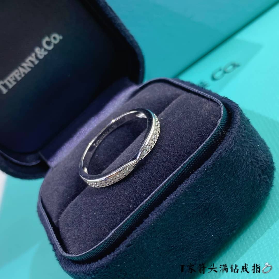 Cheap T*f*ny Ring