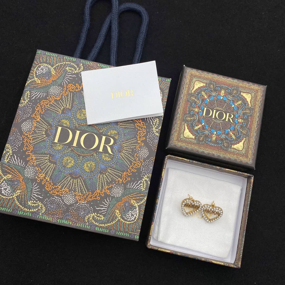 Wholesale Chr1st1an D10r AAA+ Earring