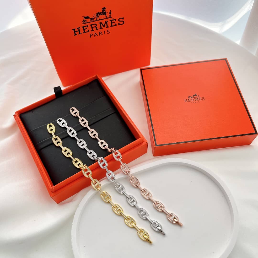 Knockoff H**me5 Logo Bracelet