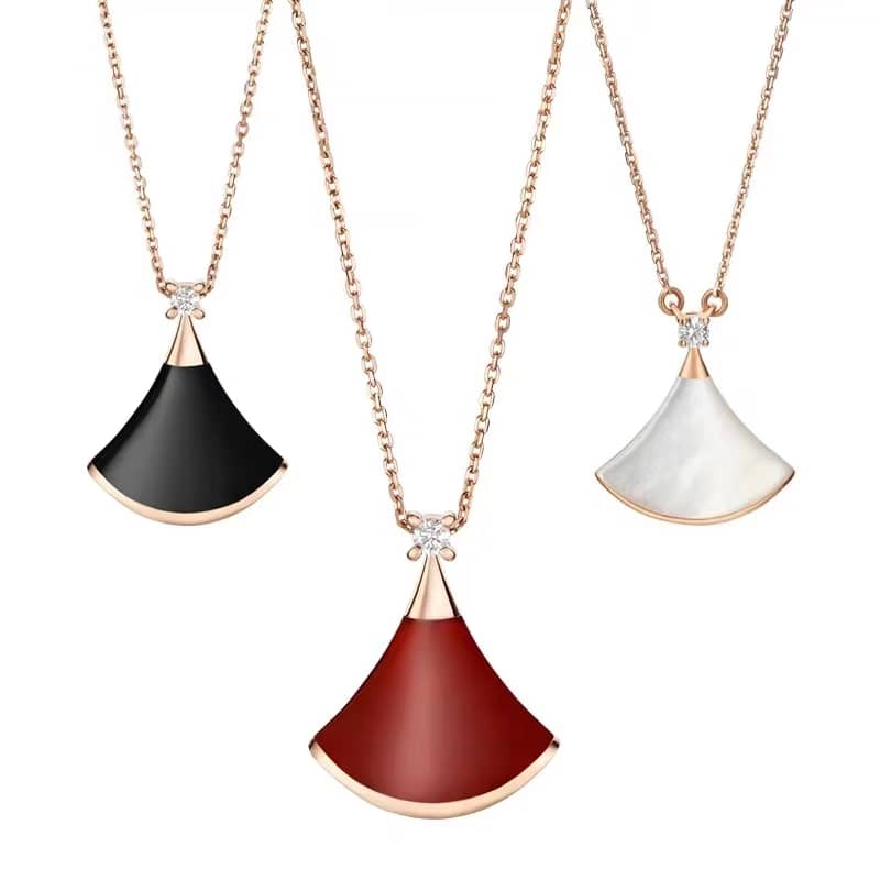 Bv1g*ai Necklace First Copy