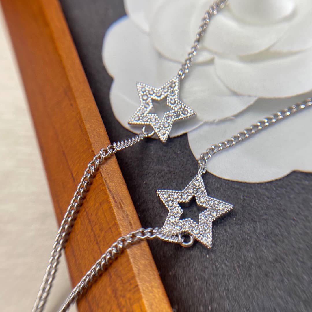 High Quality Chr1st1an D10r Necklace