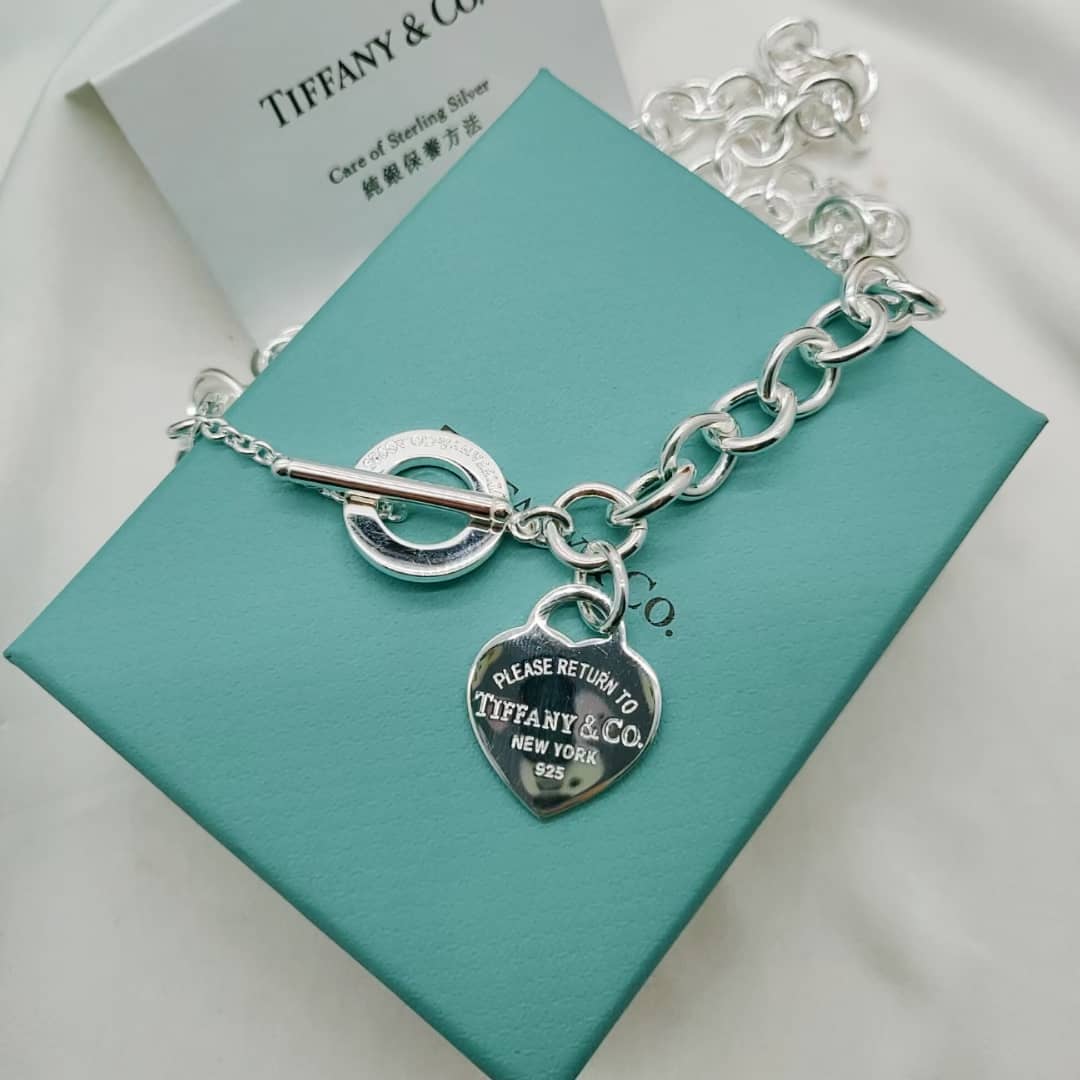 7 Star T*f*ny Necklace