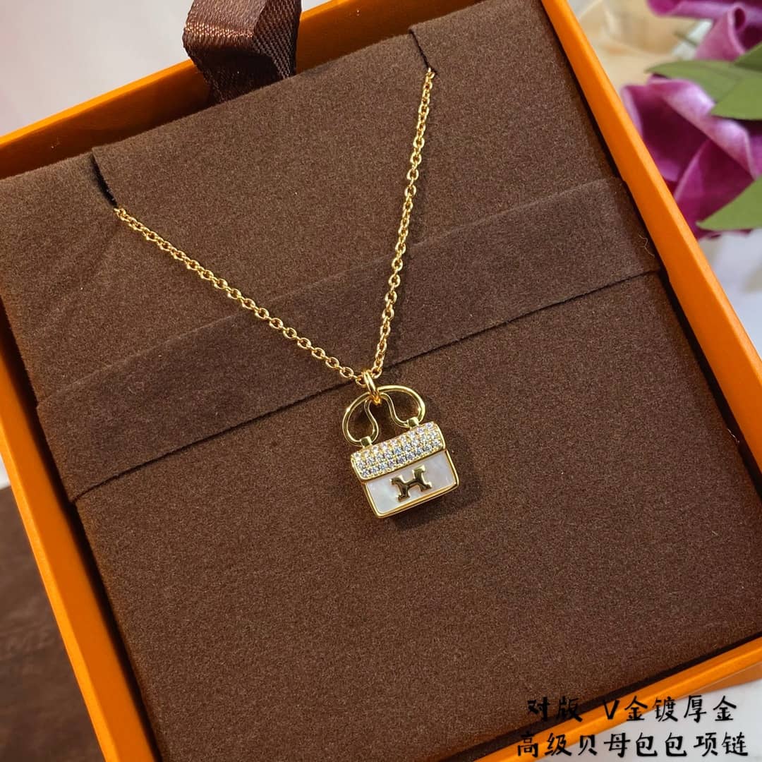 7 Star H**me5 Necklace