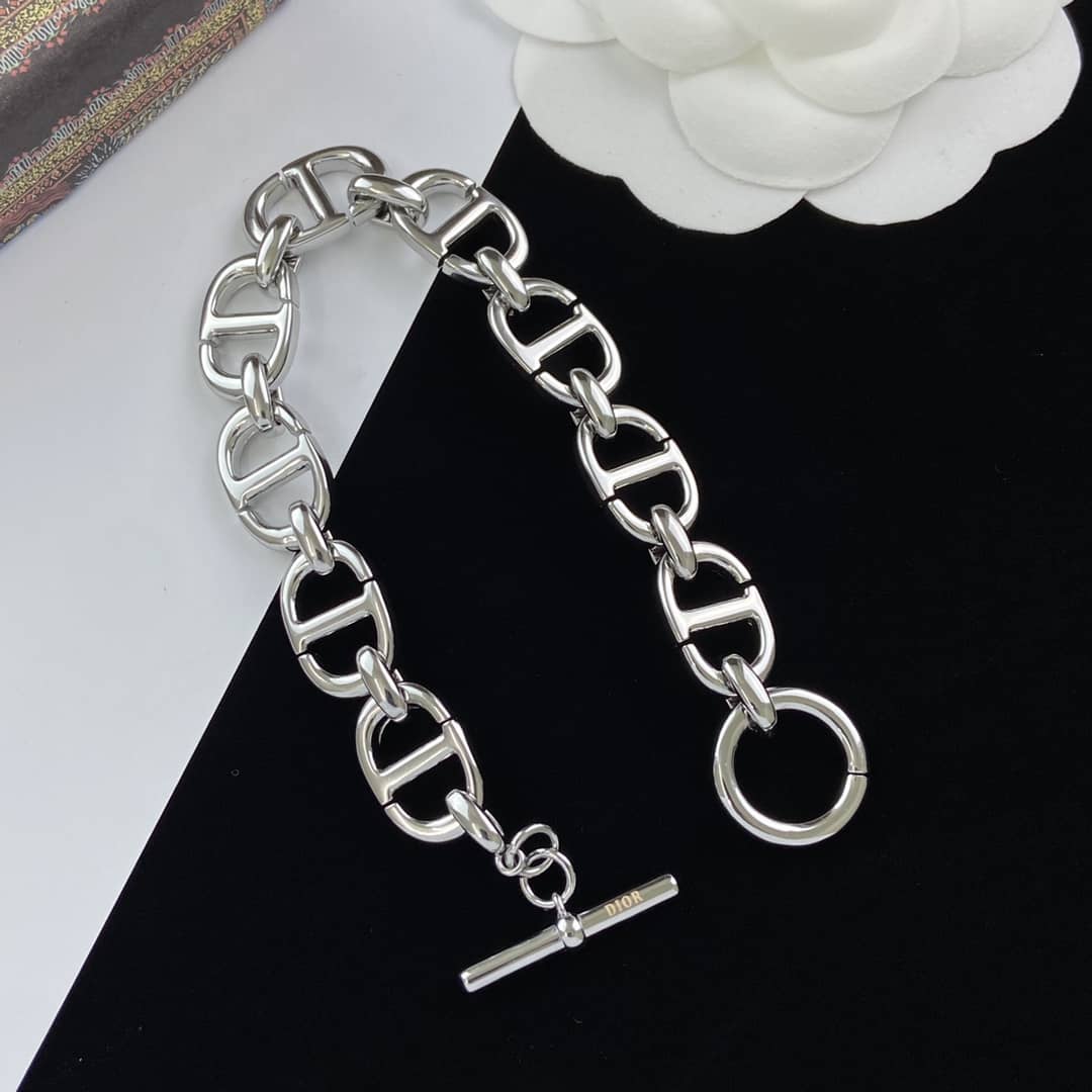 Replica Chr1st1an D10r Bracelet