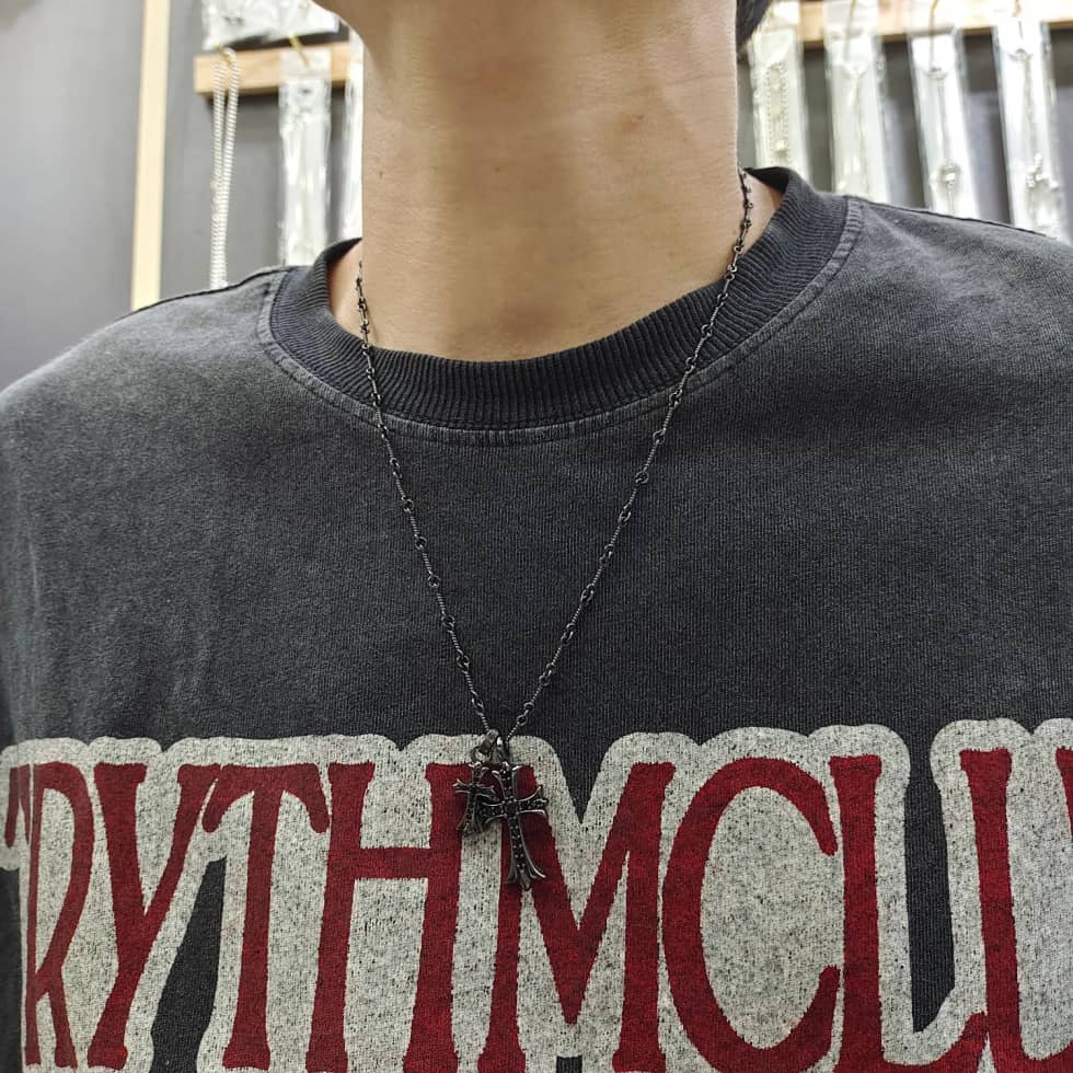 7 Star Ch*0me He**ts Necklace