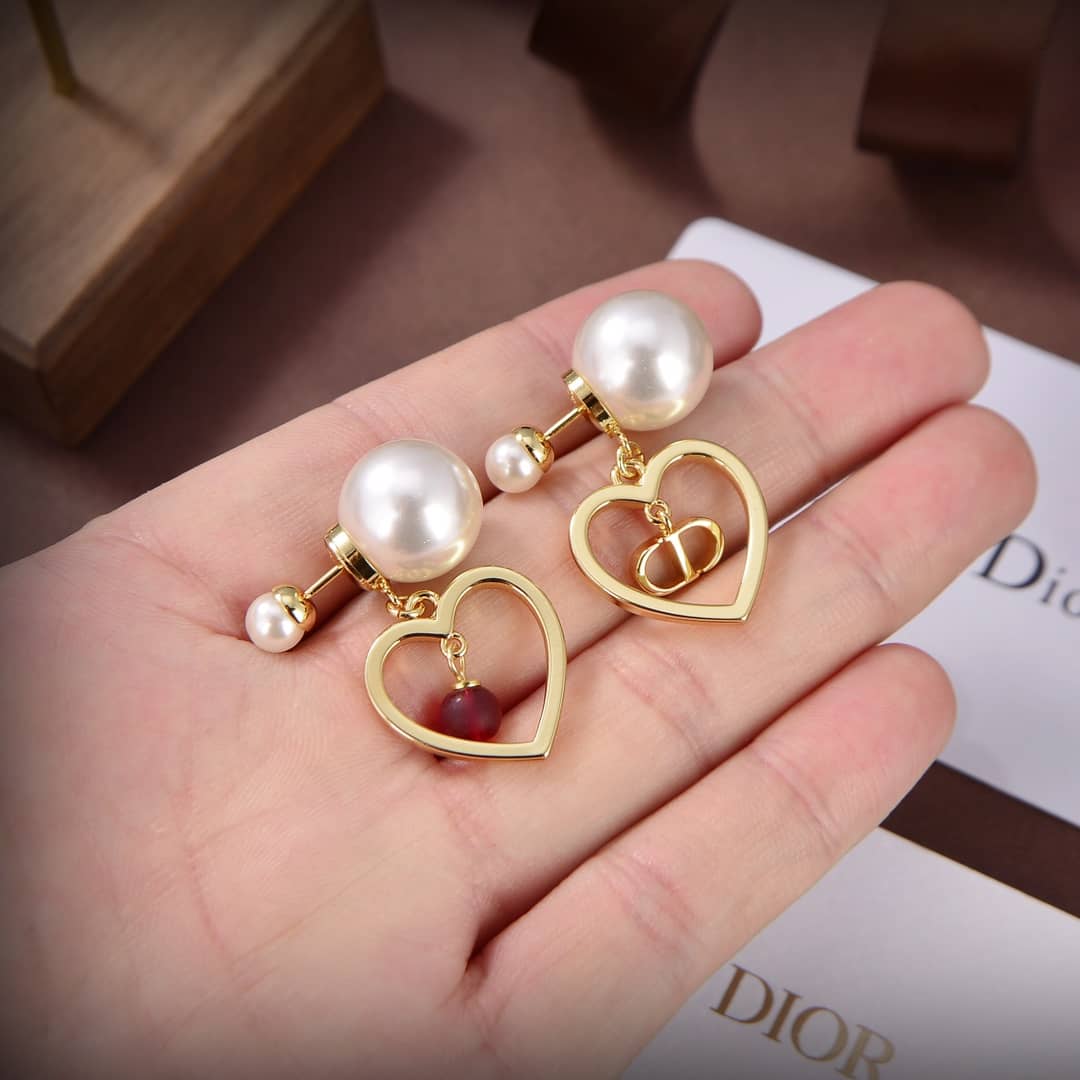 Chr1st1an D10r Earring First Copy