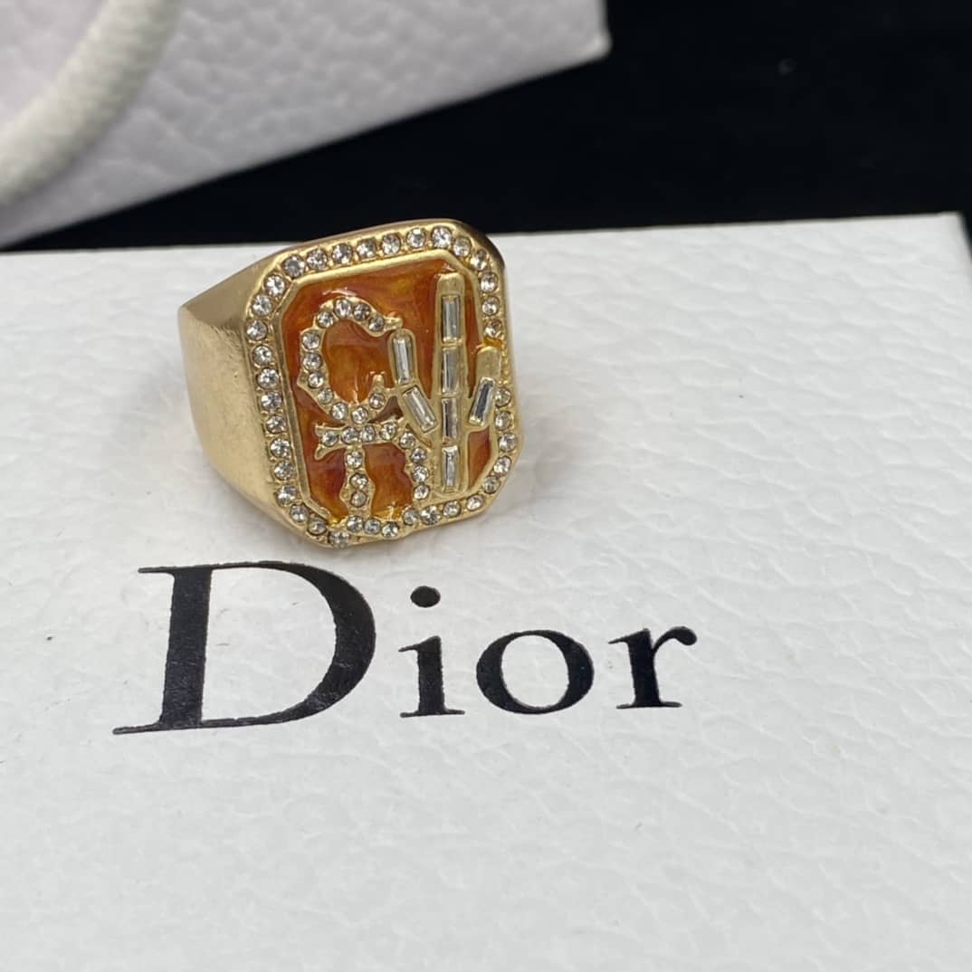 7 Star Chr1st1an D10r Ring