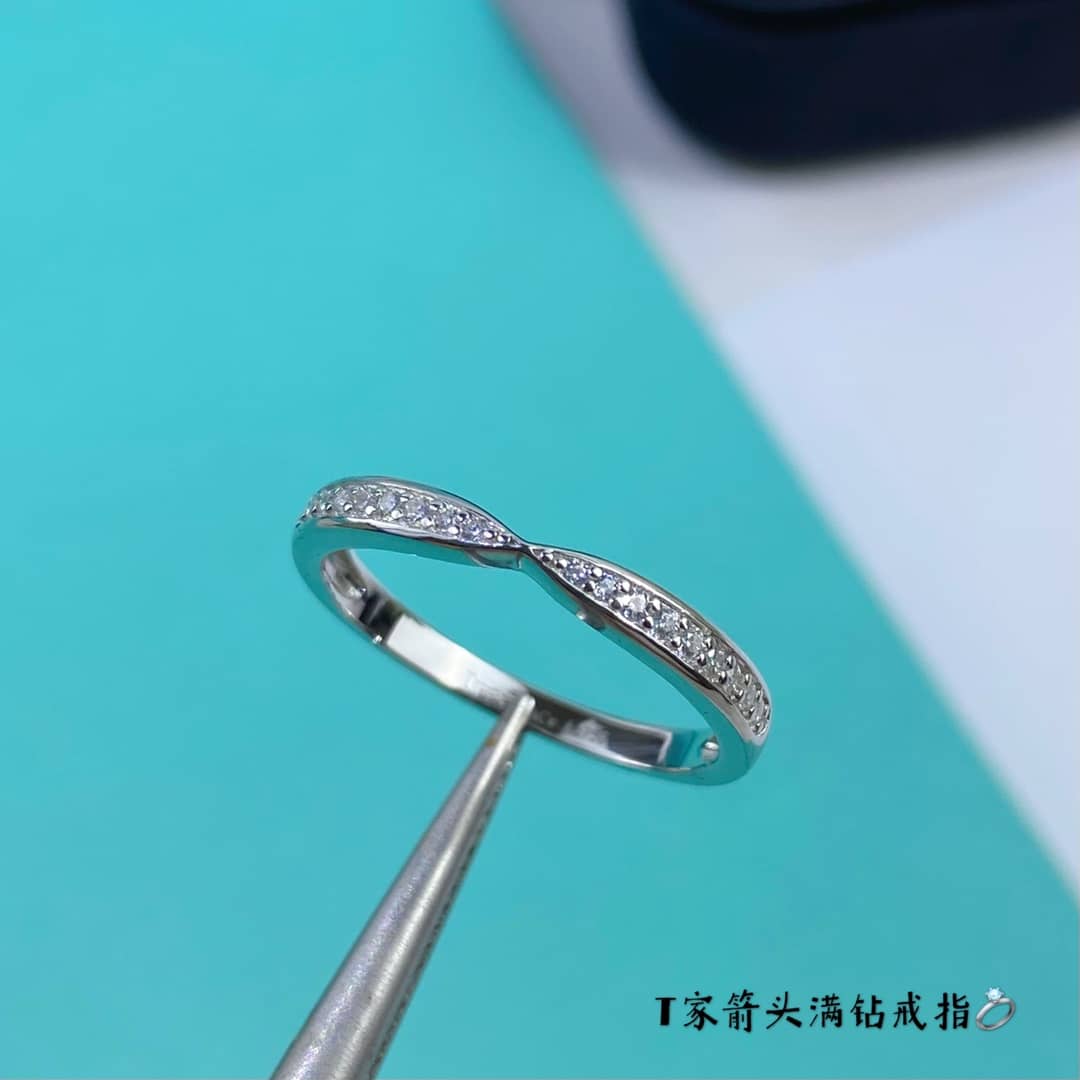 Cheap T*f*ny Ring
