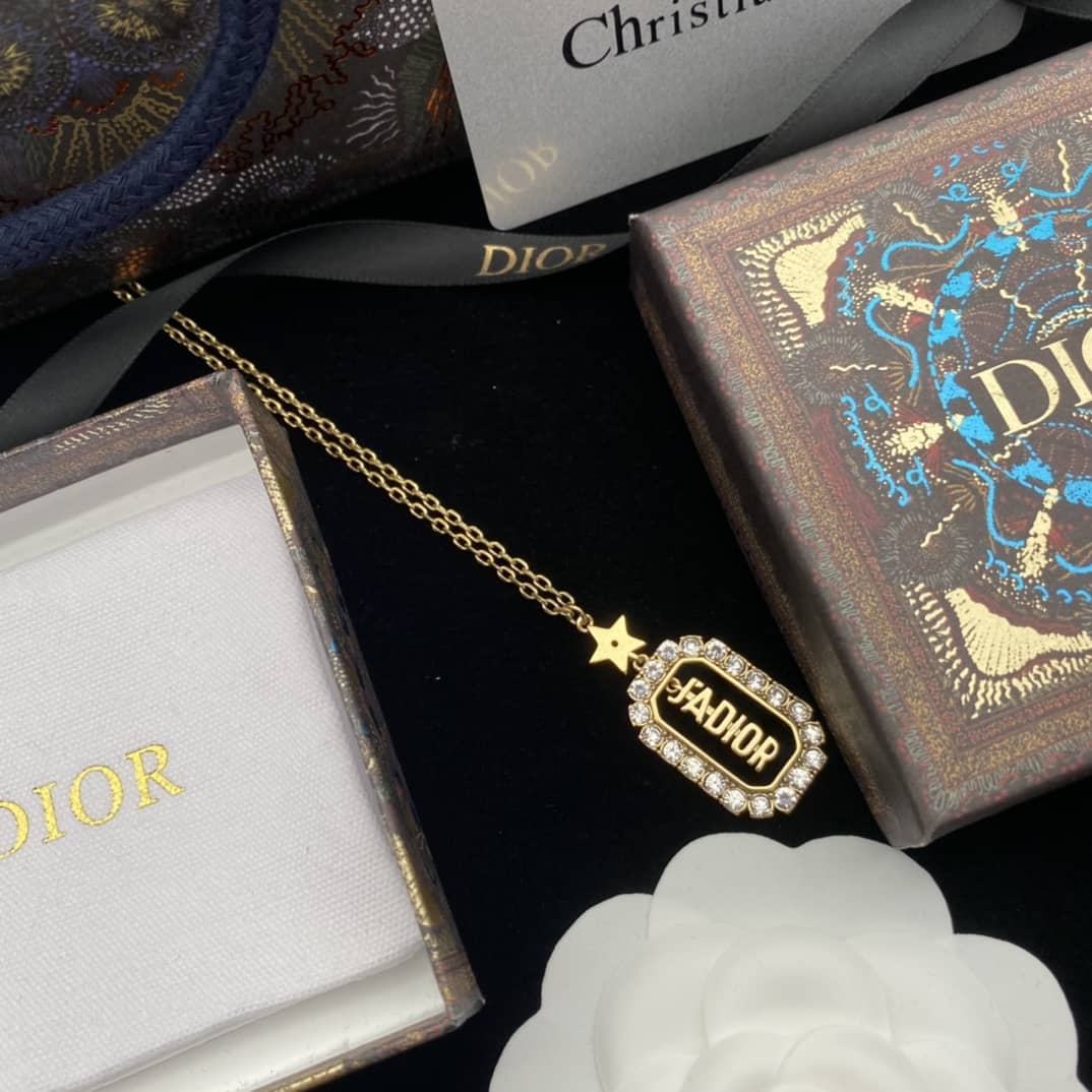 Wholesale Chr1st1an D10r Logo Necklace