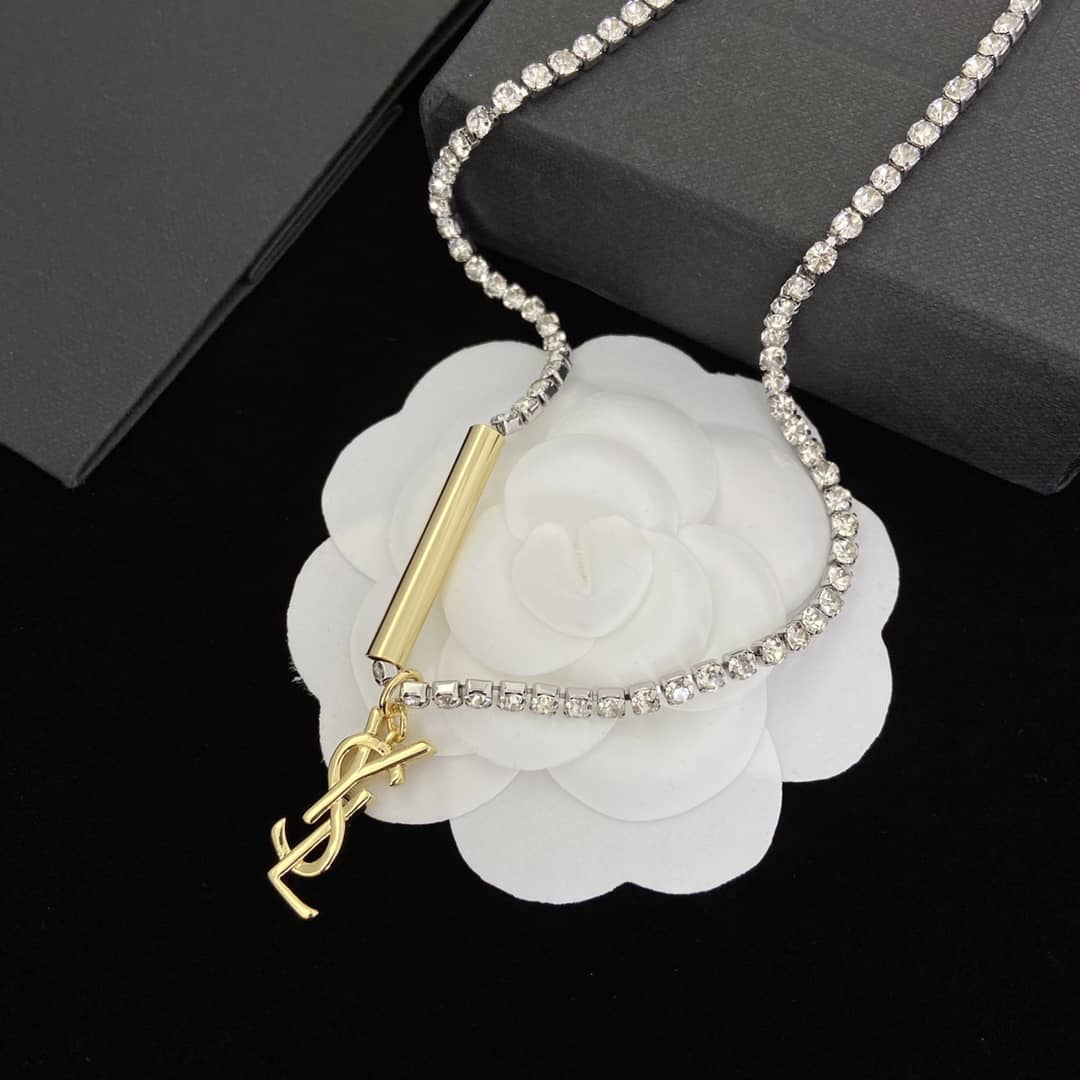 7 Star Y51 Necklace
