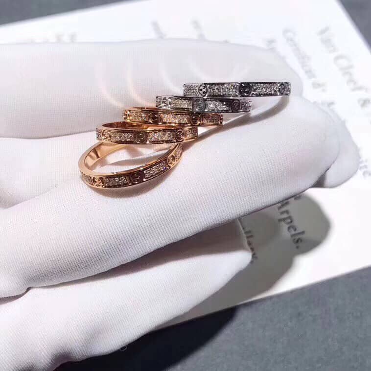 Ca*t1er Dupe Ring