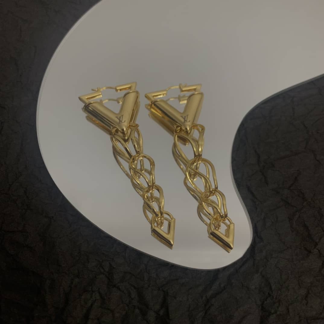 L0vis Vvtt0n Earring For Sale