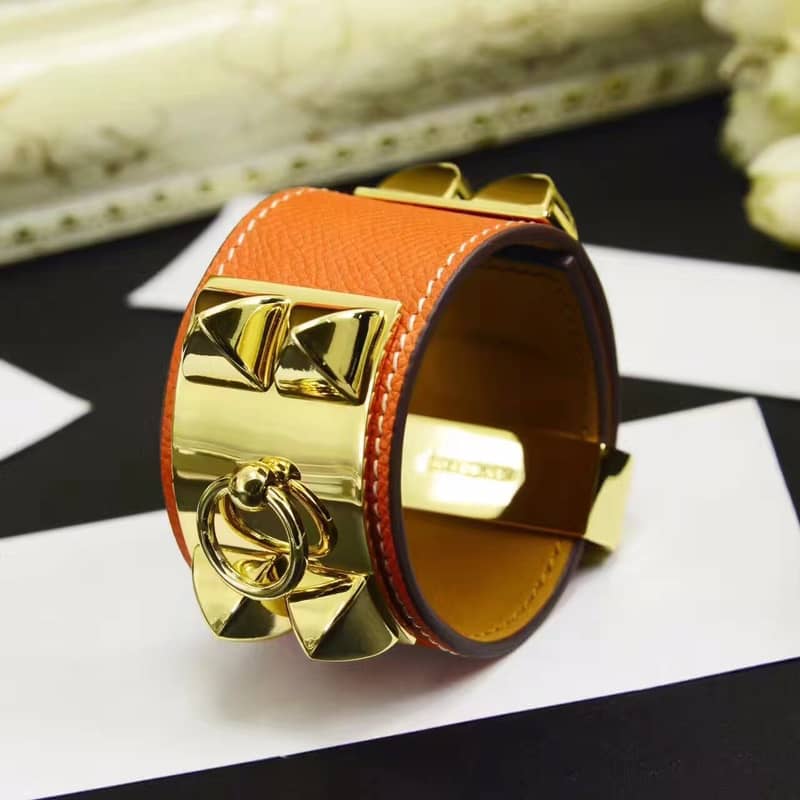 Knockoff H**me5 Logo Bracelet