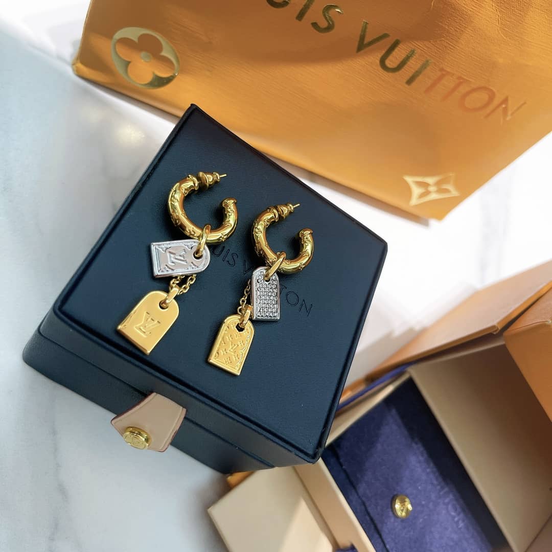 Knockoff L0vis Vvtt0n Logo Earring