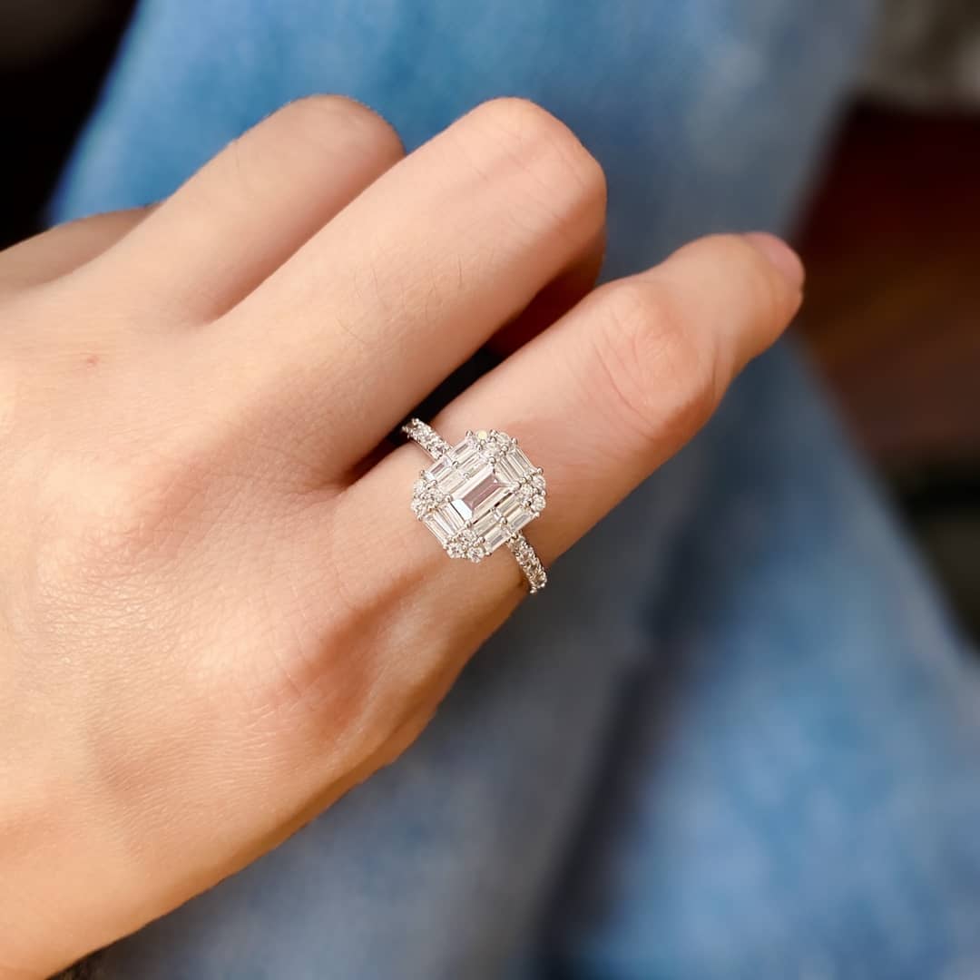 High Quality T*f*ny Ring