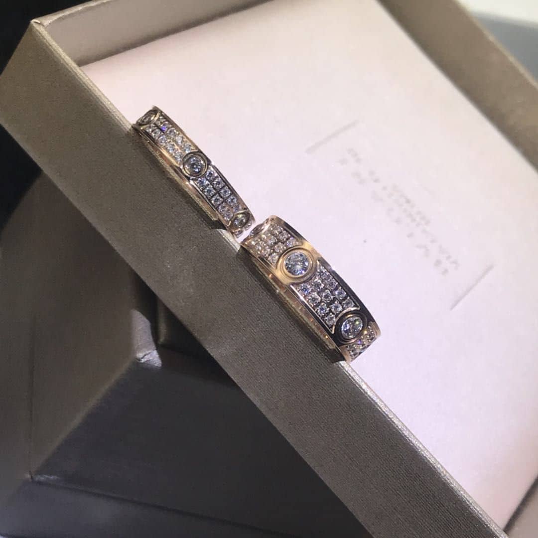 Ca*t1er Dupe Ring