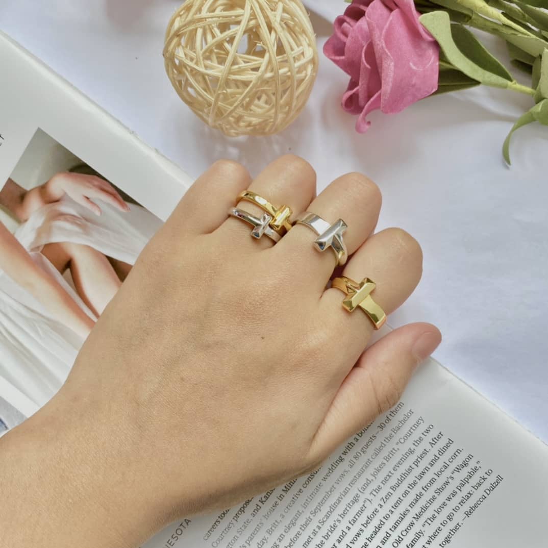 Cheap T*f*ny Ring